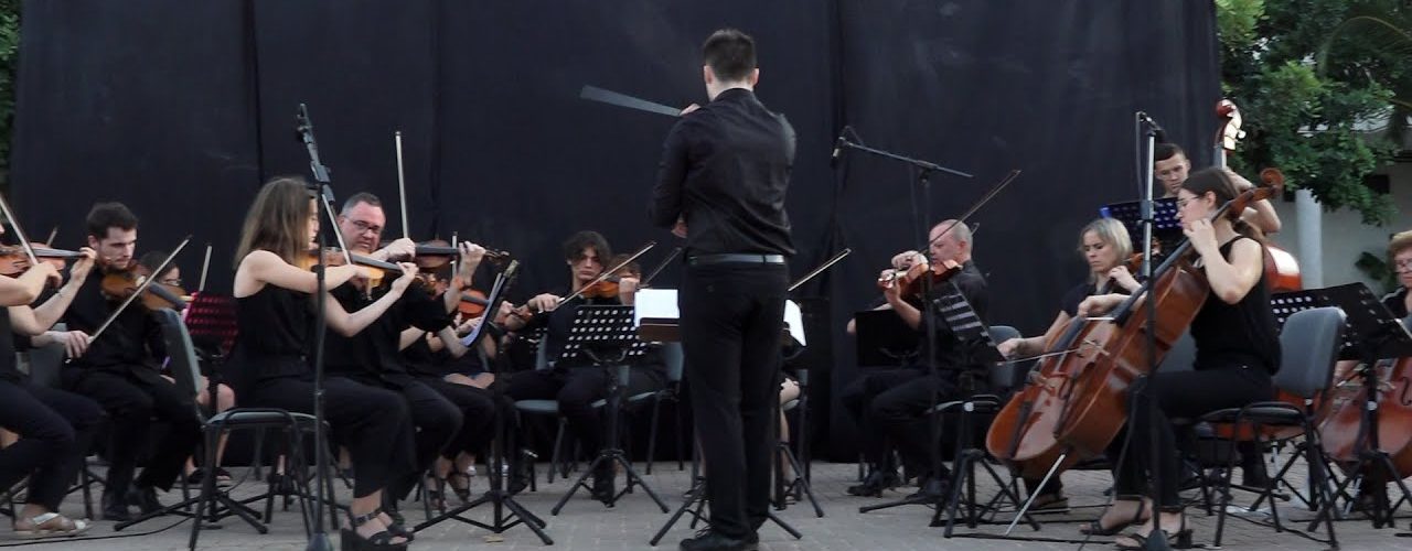 Orquestra de Corda de l’Agrupació Musical d’Ontinyent ON TV - El Periòdic d'Ontinyent